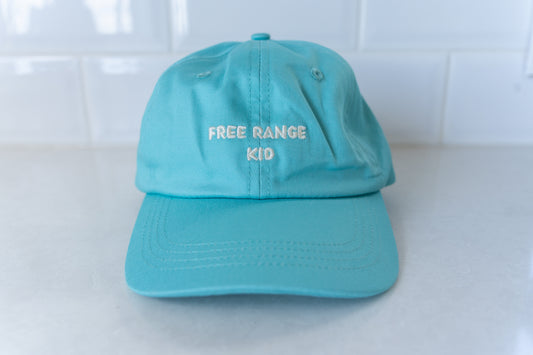 Kids' hat with 'Free Range Kid' text, perfect for adventurous children who love the outdoors.